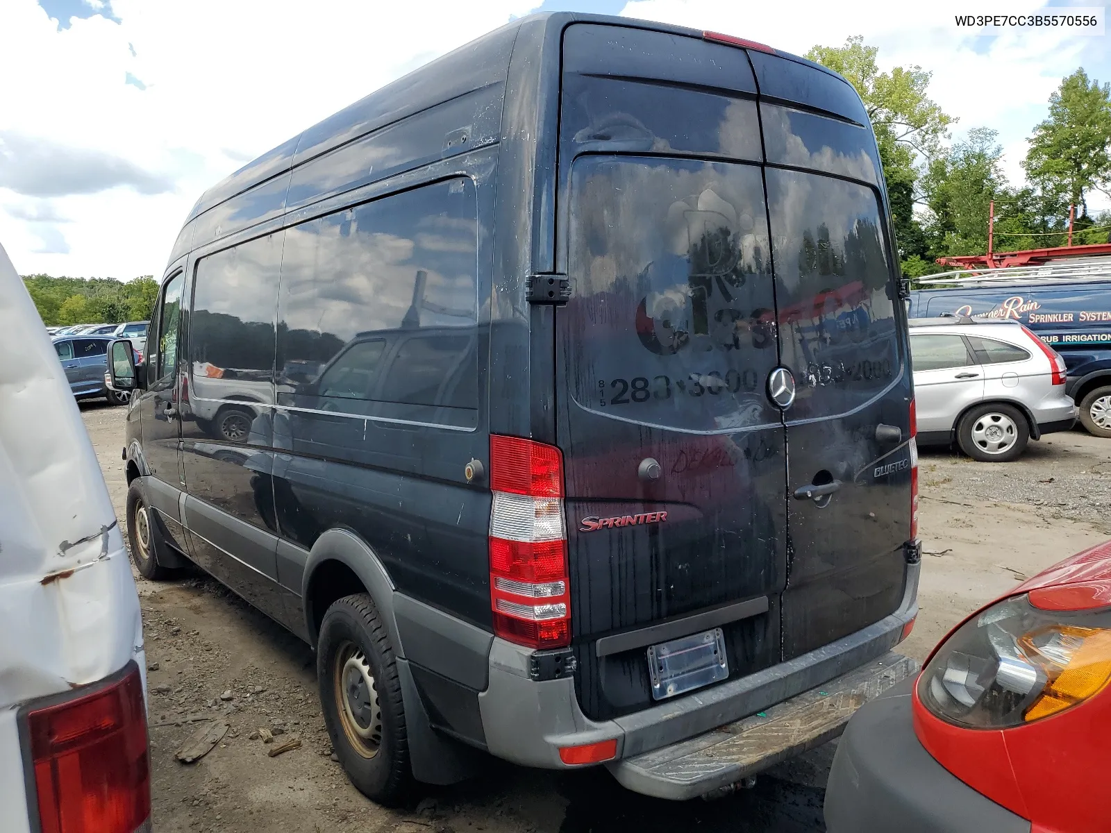 2011 Mercedes-Benz Sprinter 2500 VIN: WD3PE7CC3B5570556 Lot: 67982154