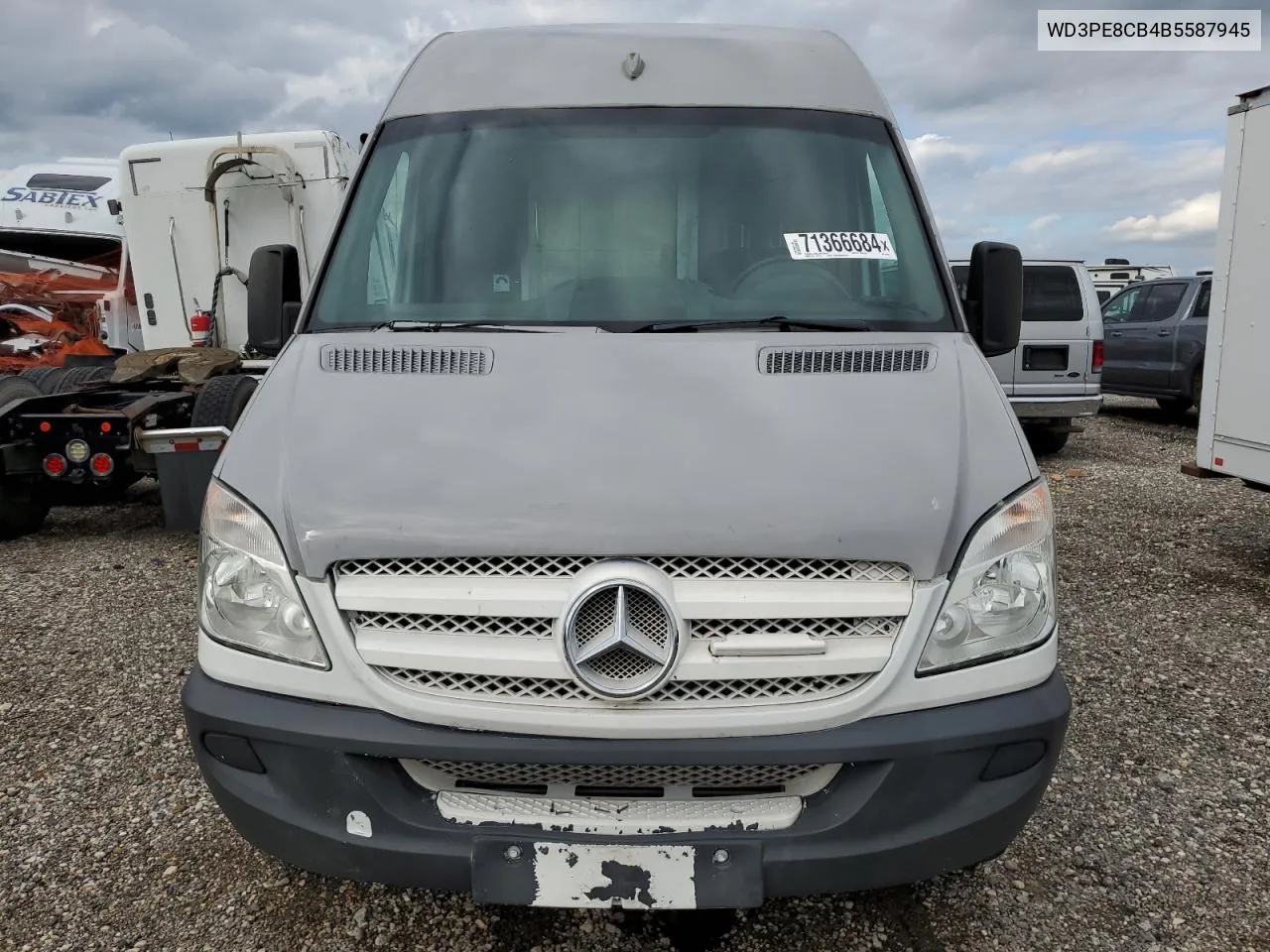 2011 Mercedes-Benz Sprinter 2500 VIN: WD3PE8CB4B5587945 Lot: 71366684