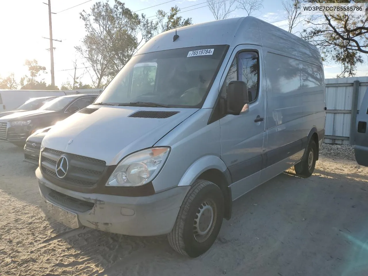 2011 Mercedes-Benz Sprinter 2500 VIN: WD3PE7CC7B5585786 Lot: 76519784