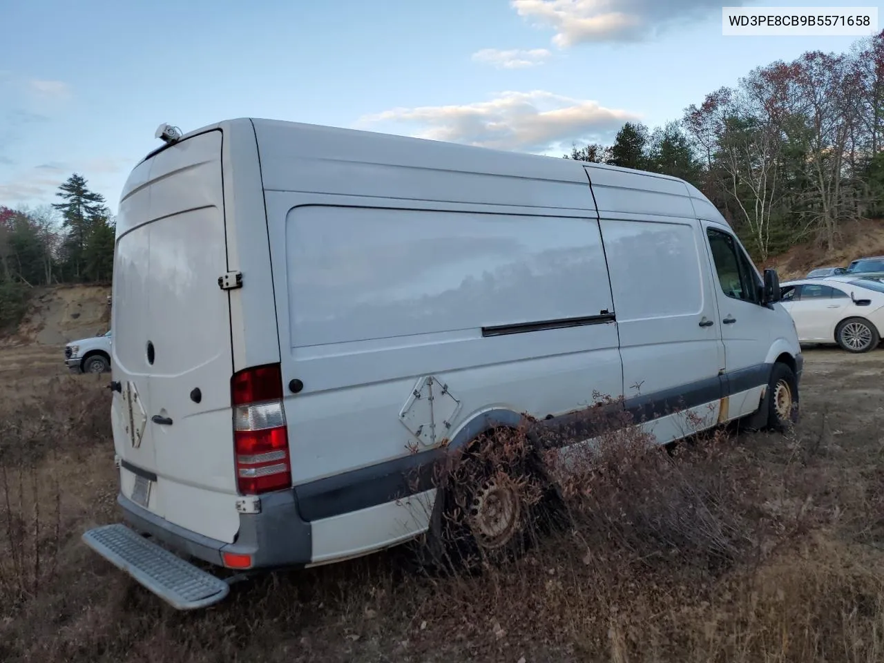 2011 Mercedes-Benz Sprinter 2500 VIN: WD3PE8CB9B5571658 Lot: 77658894