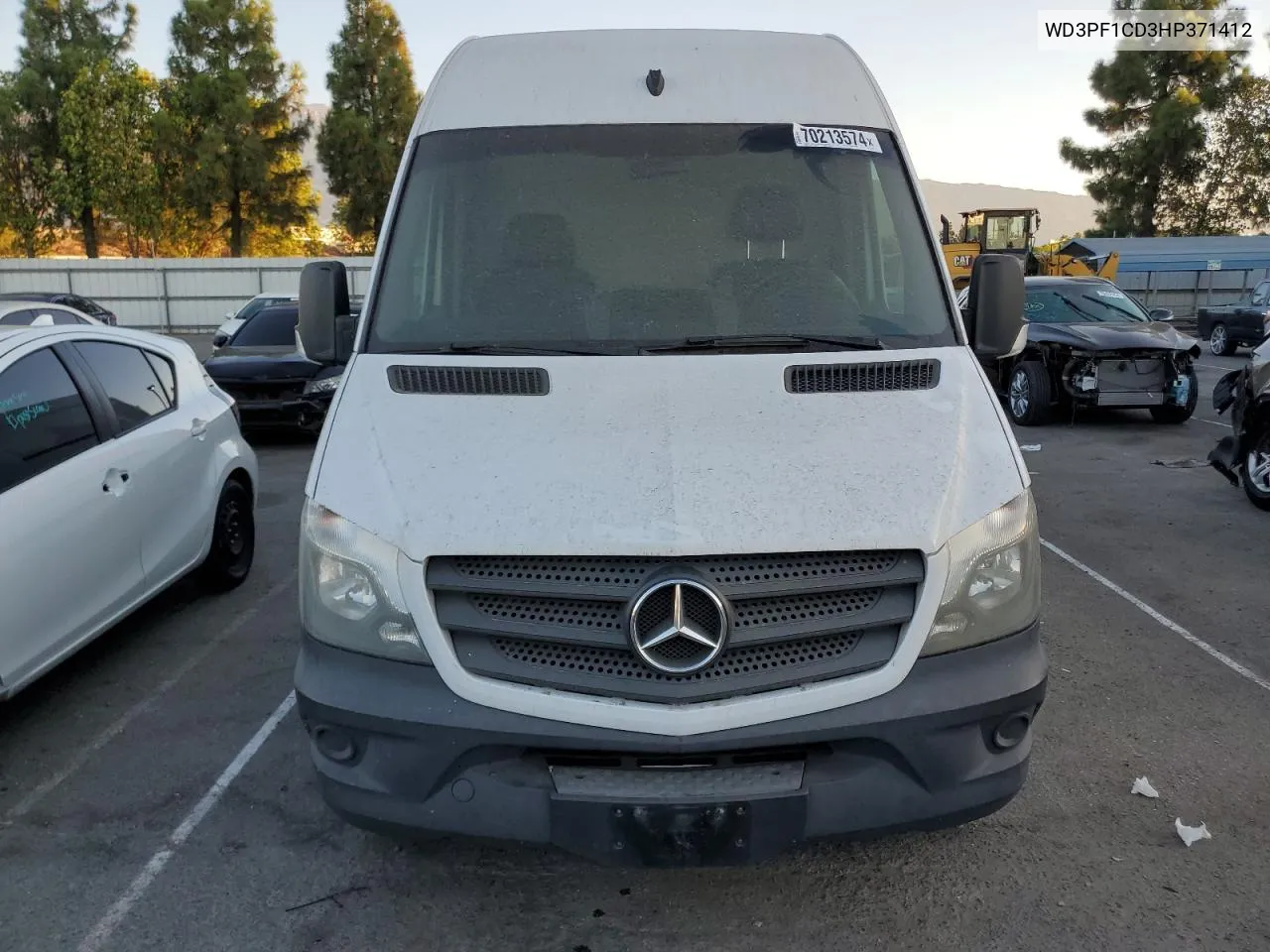 2017 Mercedes-Benz Sprinter 3500 VIN: WD3PF1CD3HP371412 Lot: 70213574