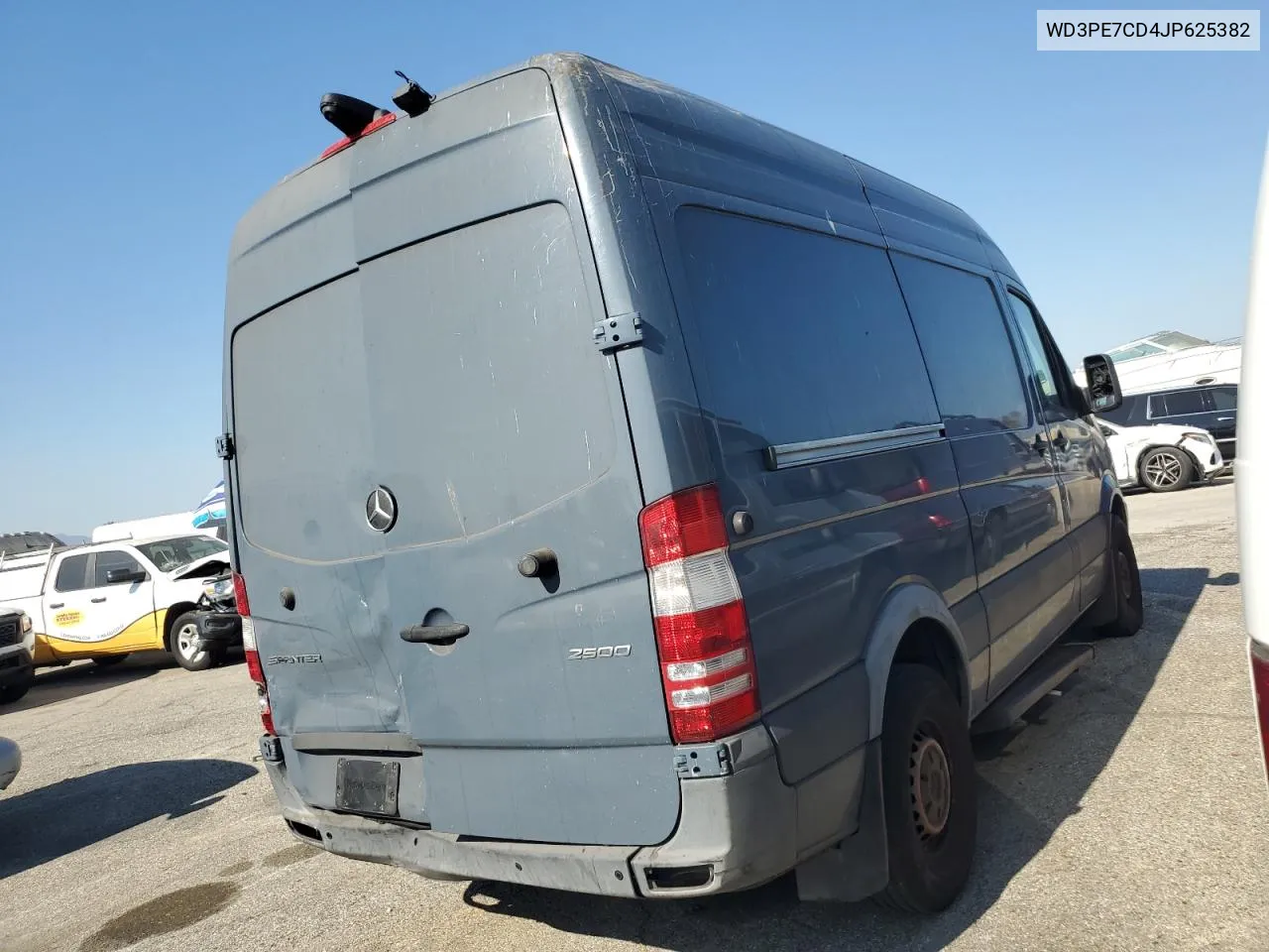 2018 Mercedes-Benz Sprinter 2500 VIN: WD3PE7CD4JP625382 Lot: 70346094