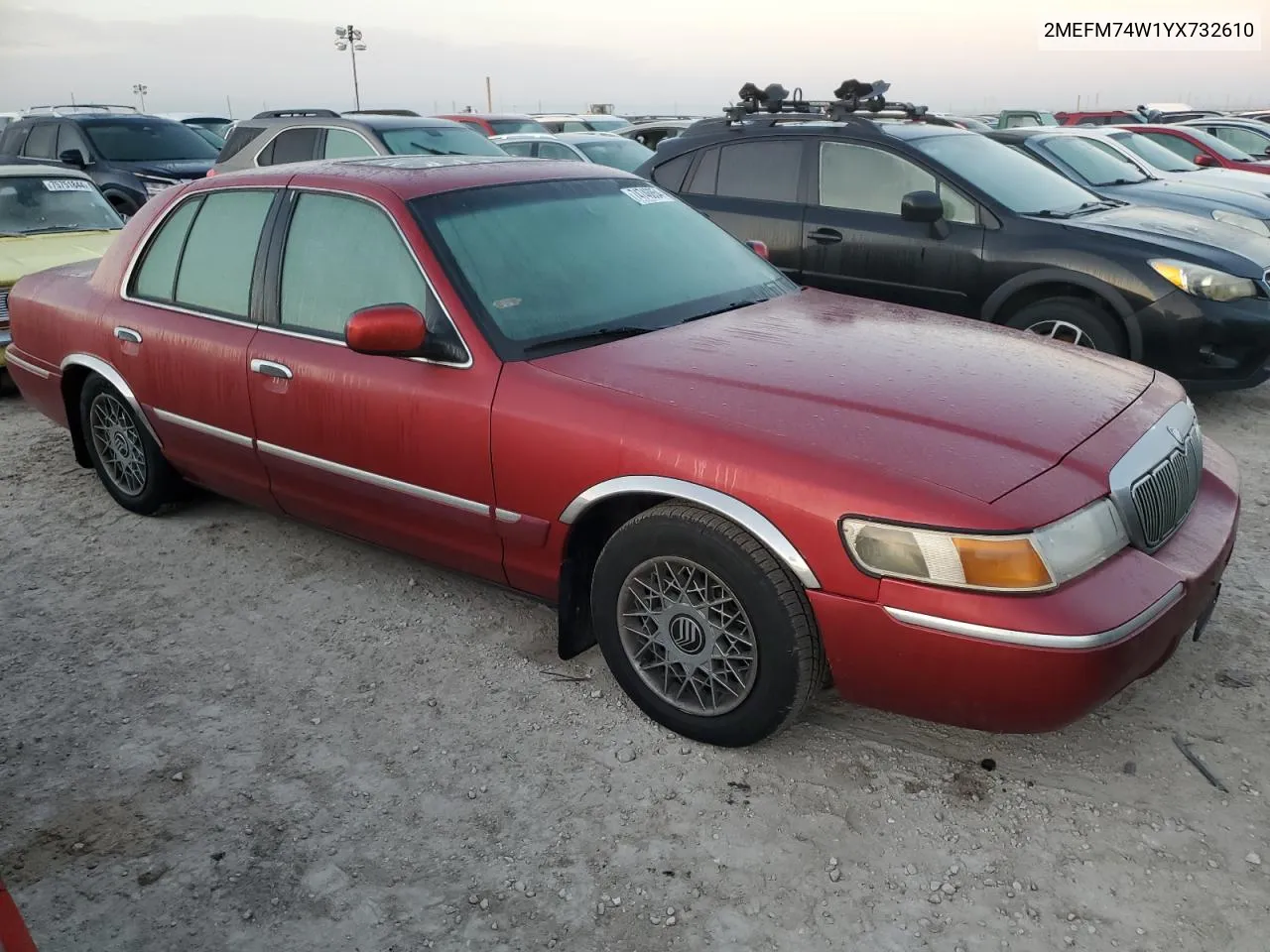 2000 Mercury Grand Marquis Gs VIN: 2MEFM74W1YX732610 Lot: 74746854