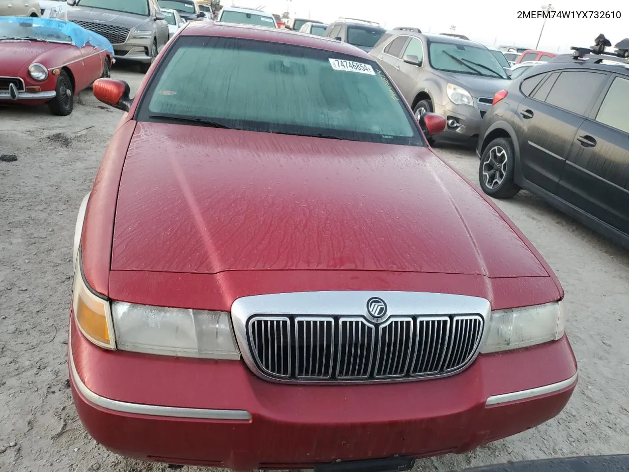 2000 Mercury Grand Marquis Gs VIN: 2MEFM74W1YX732610 Lot: 74746854