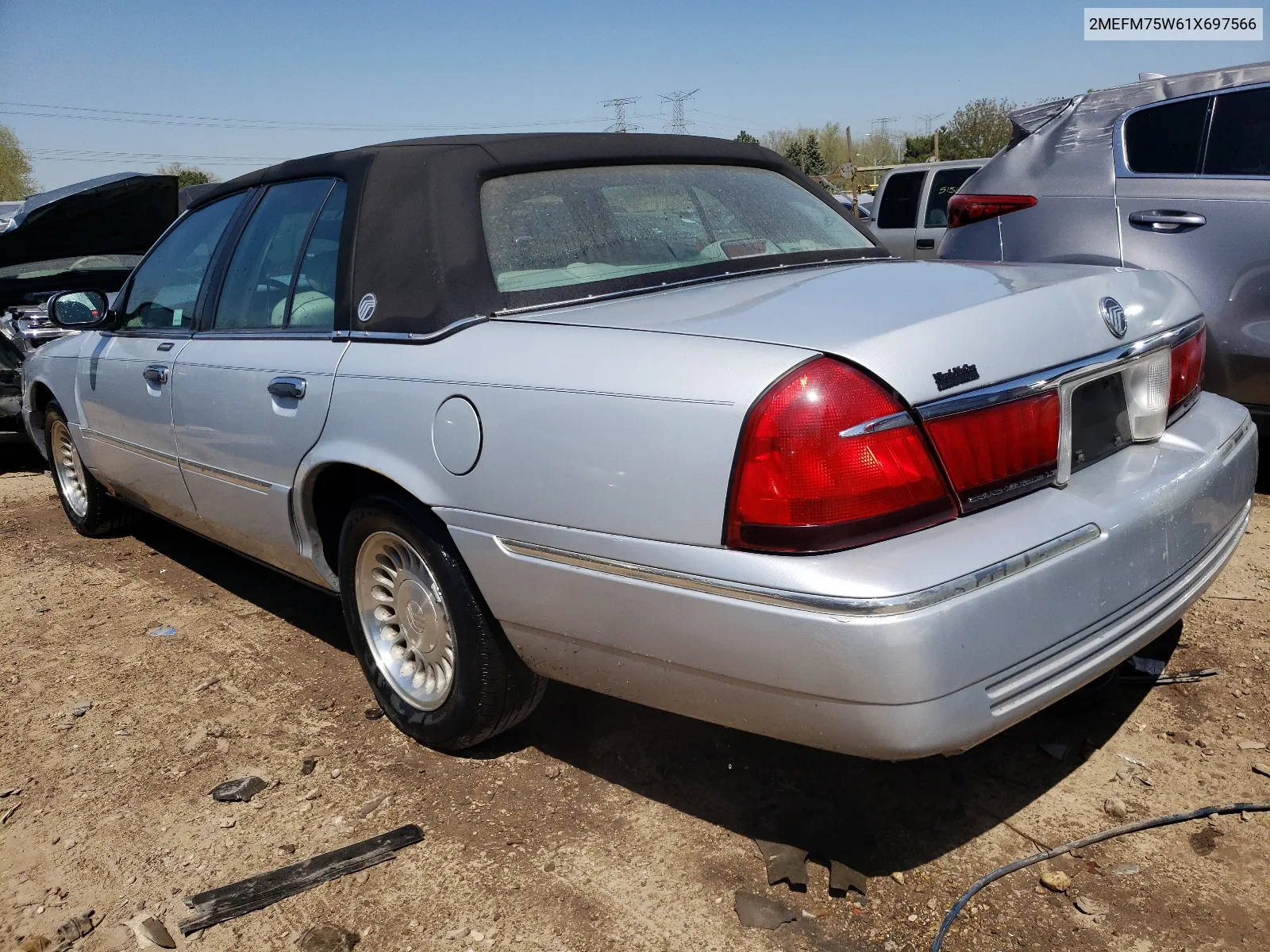 2001 Mercury Grand Marquis Ls VIN: 2MEFM75W61X697566 Lot: 52327164