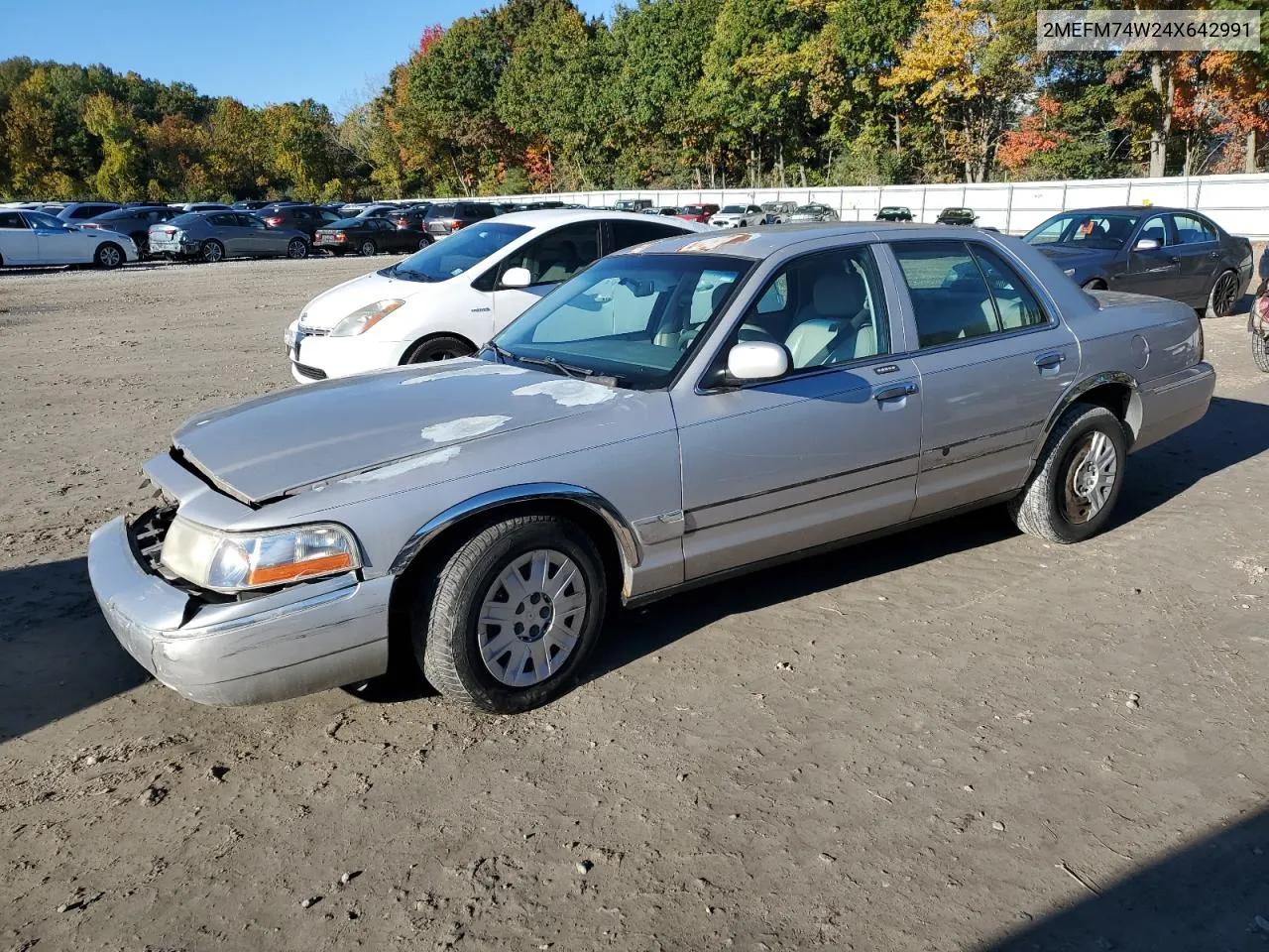 2004 Mercury Grand Marquis Gs VIN: 2MEFM74W24X642991 Lot: 75732164