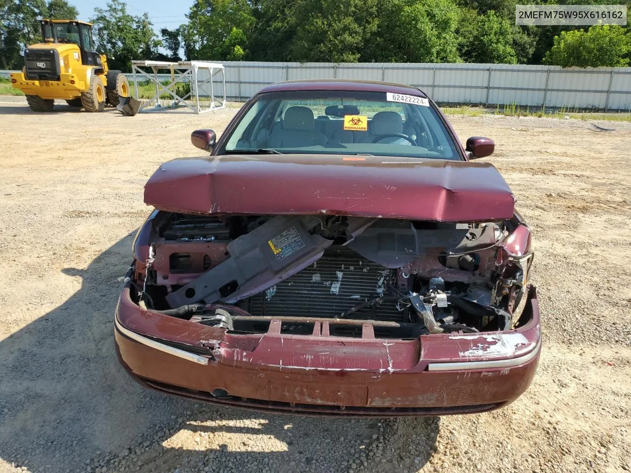 2005 Mercury Grand Marquis Ls VIN: 2MEFM75W95X616162 Lot: 62422224