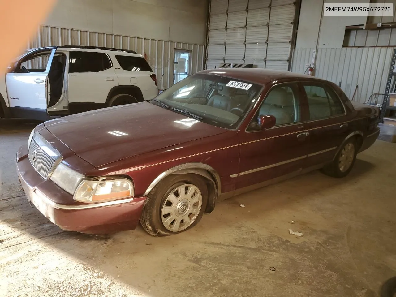 2005 Mercury Grand Marquis Gs VIN: 2MEFM74W95X672720 Lot: 62687534