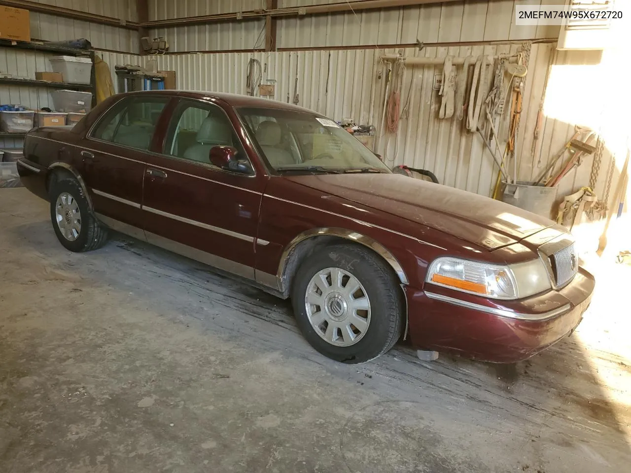 2005 Mercury Grand Marquis Gs VIN: 2MEFM74W95X672720 Lot: 62687534