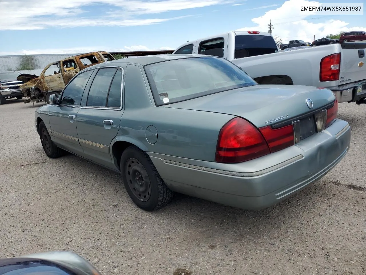 2005 Mercury Grand Marquis Gs VIN: 2MEFM74WX5X651987 Lot: 68558204