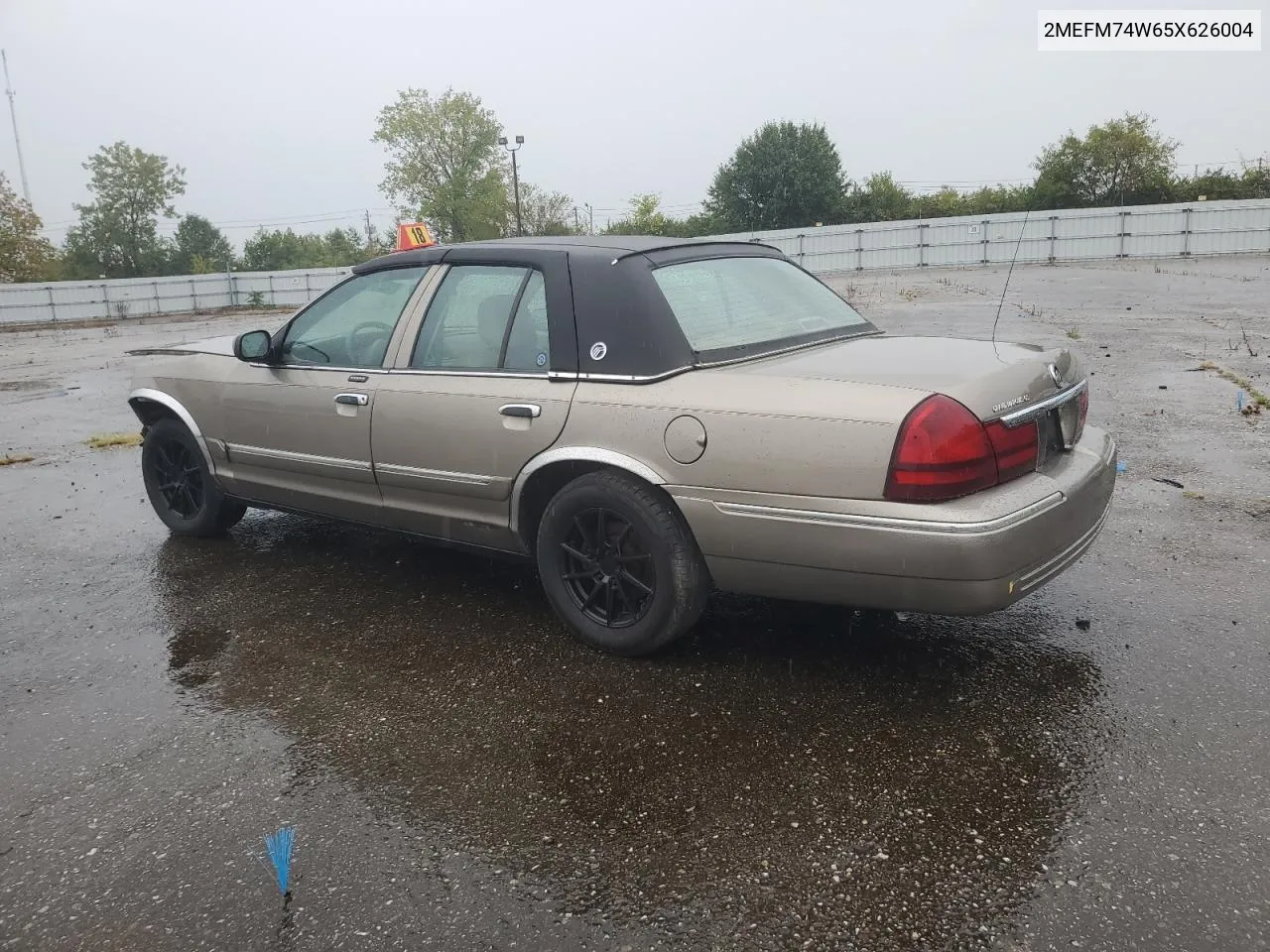 2005 Mercury Grand Marquis Gs VIN: 2MEFM74W65X626004 Lot: 71220704