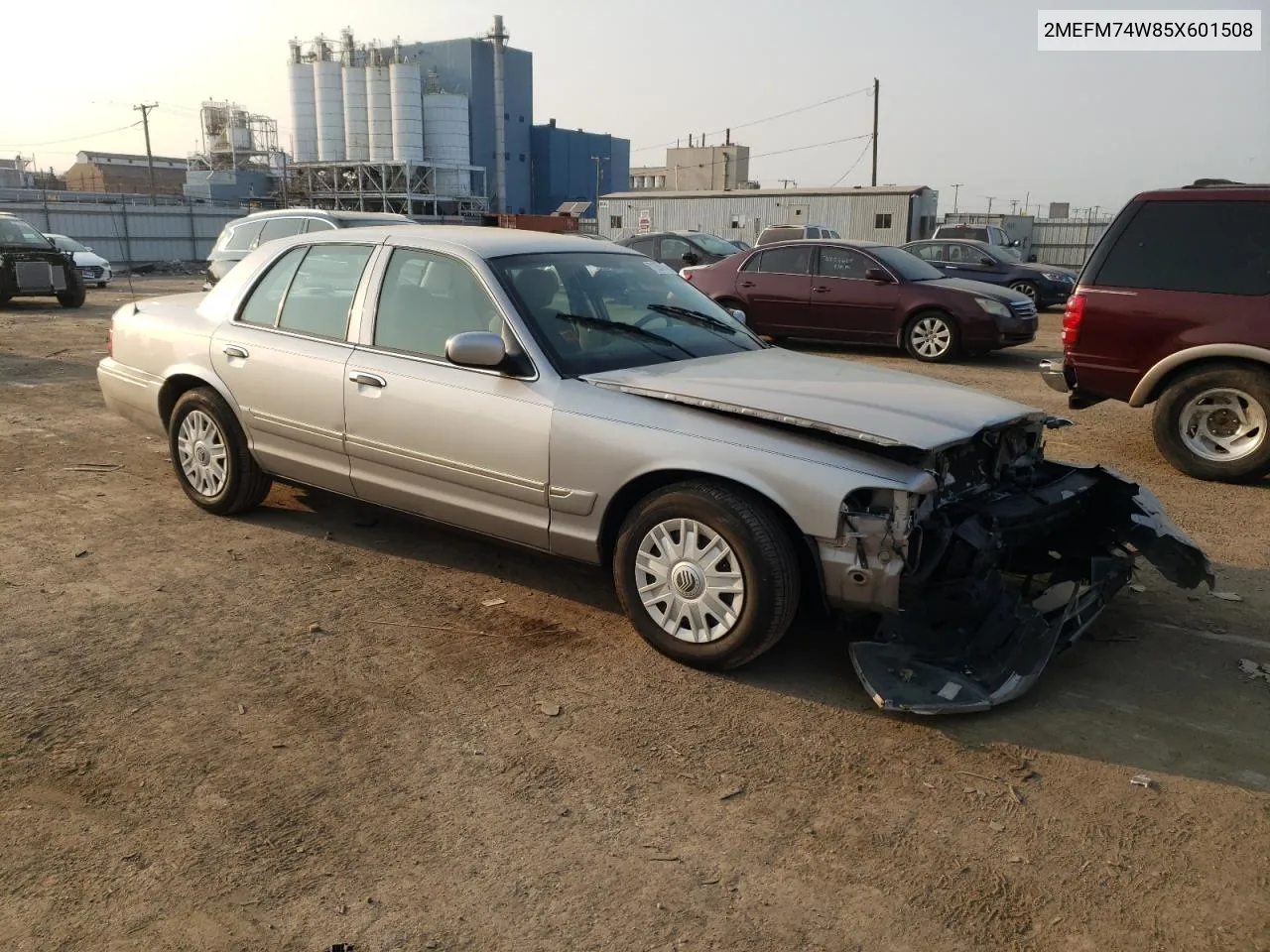 2005 Mercury Grand Marquis Gs VIN: 2MEFM74W85X601508 Lot: 71253614