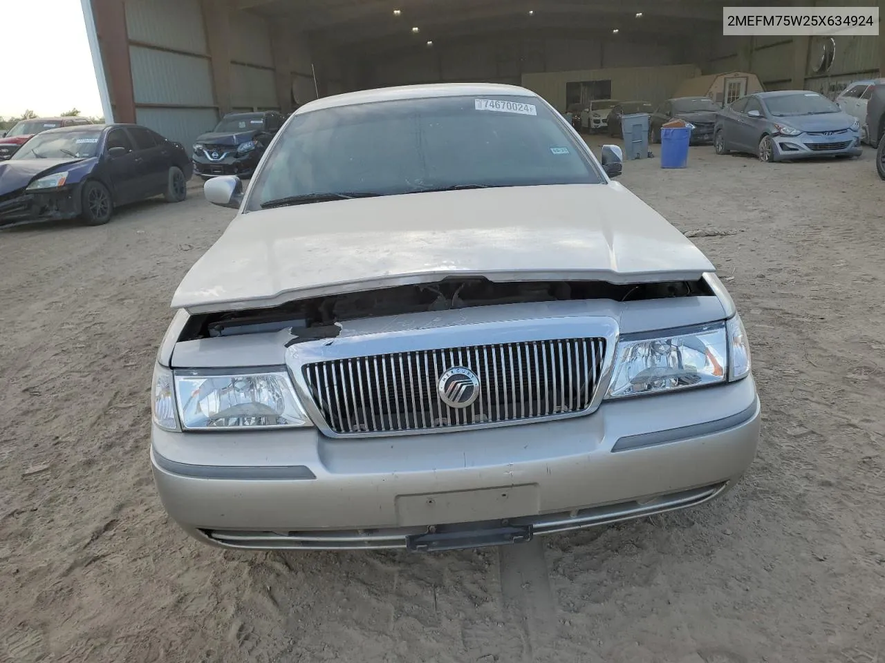 2005 Mercury Grand Marquis Ls VIN: 2MEFM75W25X634924 Lot: 74670024