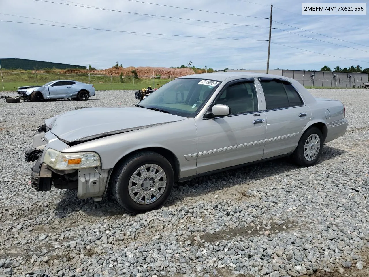 2007 Mercury Grand Marquis Gs VIN: 2MEFM74V17X620556 Lot: 70799054