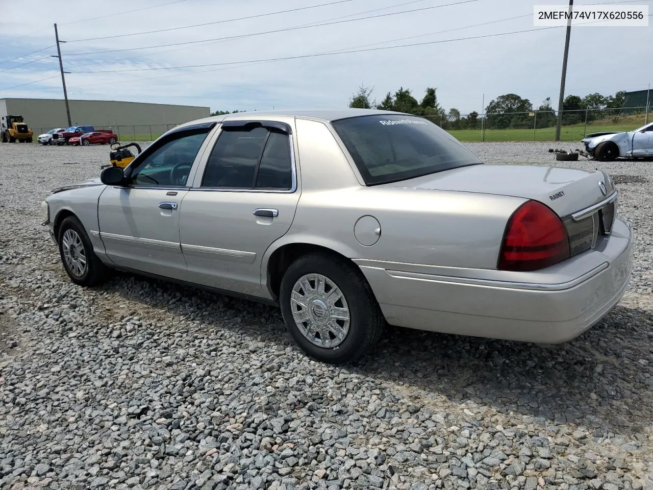 2007 Mercury Grand Marquis Gs VIN: 2MEFM74V17X620556 Lot: 70799054