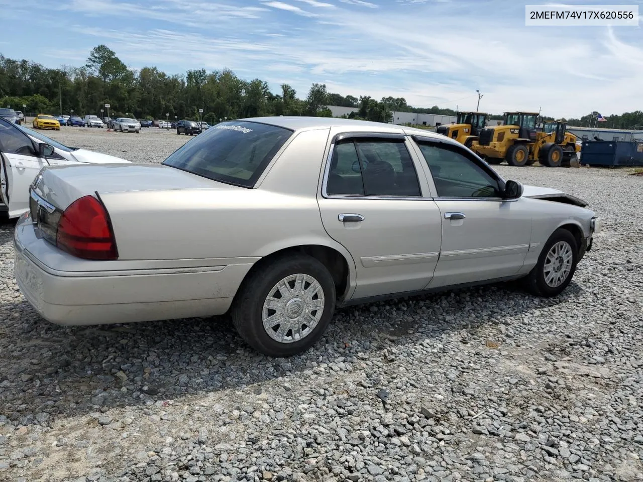 2007 Mercury Grand Marquis Gs VIN: 2MEFM74V17X620556 Lot: 70799054