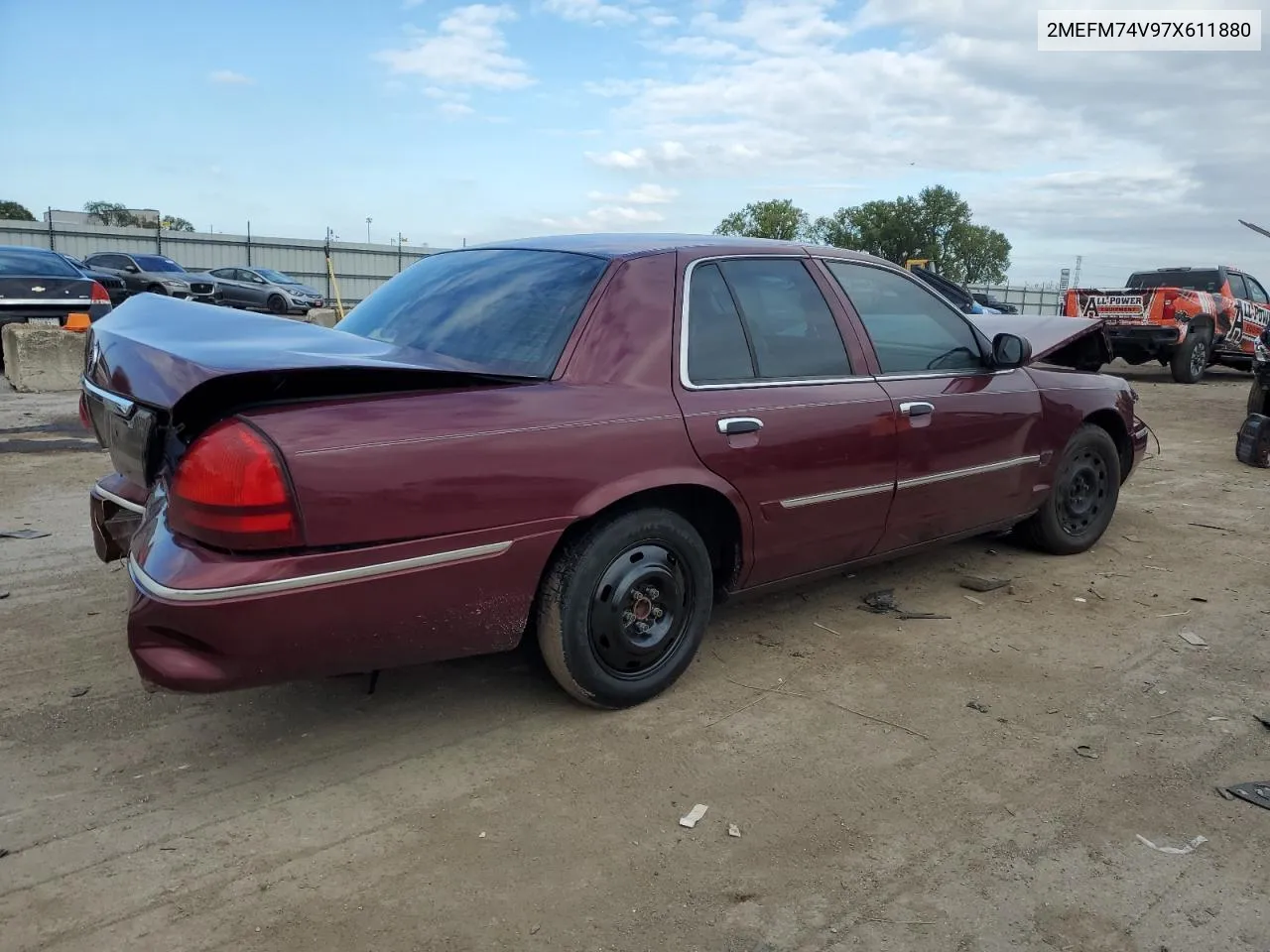 2007 Mercury Grand Marquis Gs VIN: 2MEFM74V97X611880 Lot: 73710454