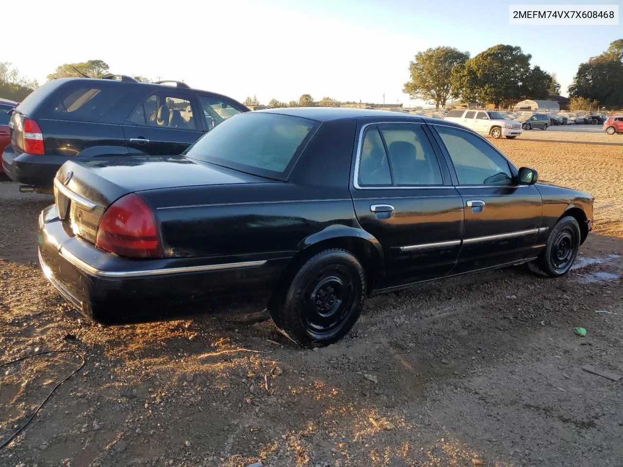 2007 Mercury Grand Marquis Gs VIN: 2MEFM74VX7X608468 Lot: 76126434