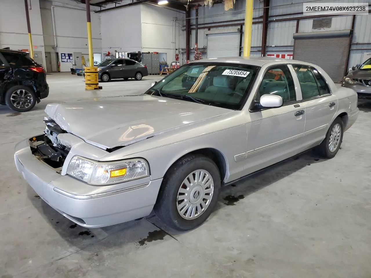 2008 Mercury Grand Marquis Gs VIN: 2MEFM74V08X623238 Lot: 75285854