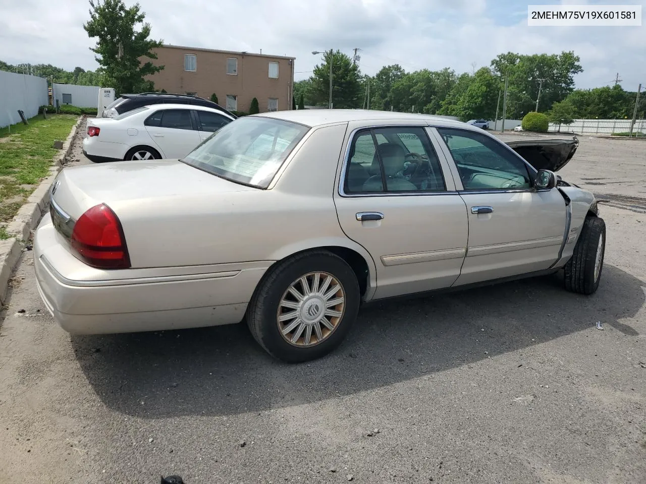 2009 Mercury Grand Marquis Ls VIN: 2MEHM75V19X601581 Lot: 62426694