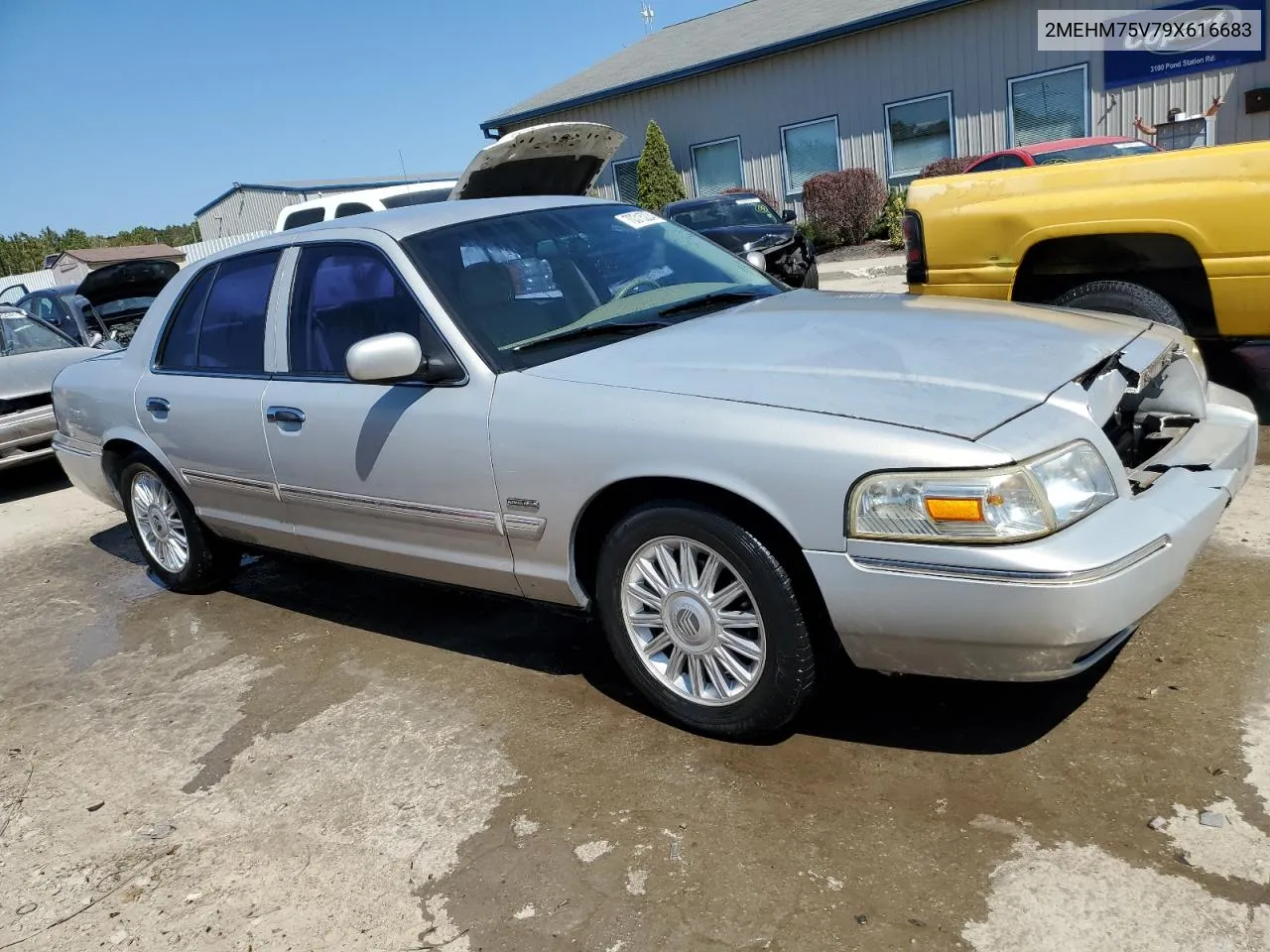 2009 Mercury Grand Marquis Ls VIN: 2MEHM75V79X616683 Lot: 70315224