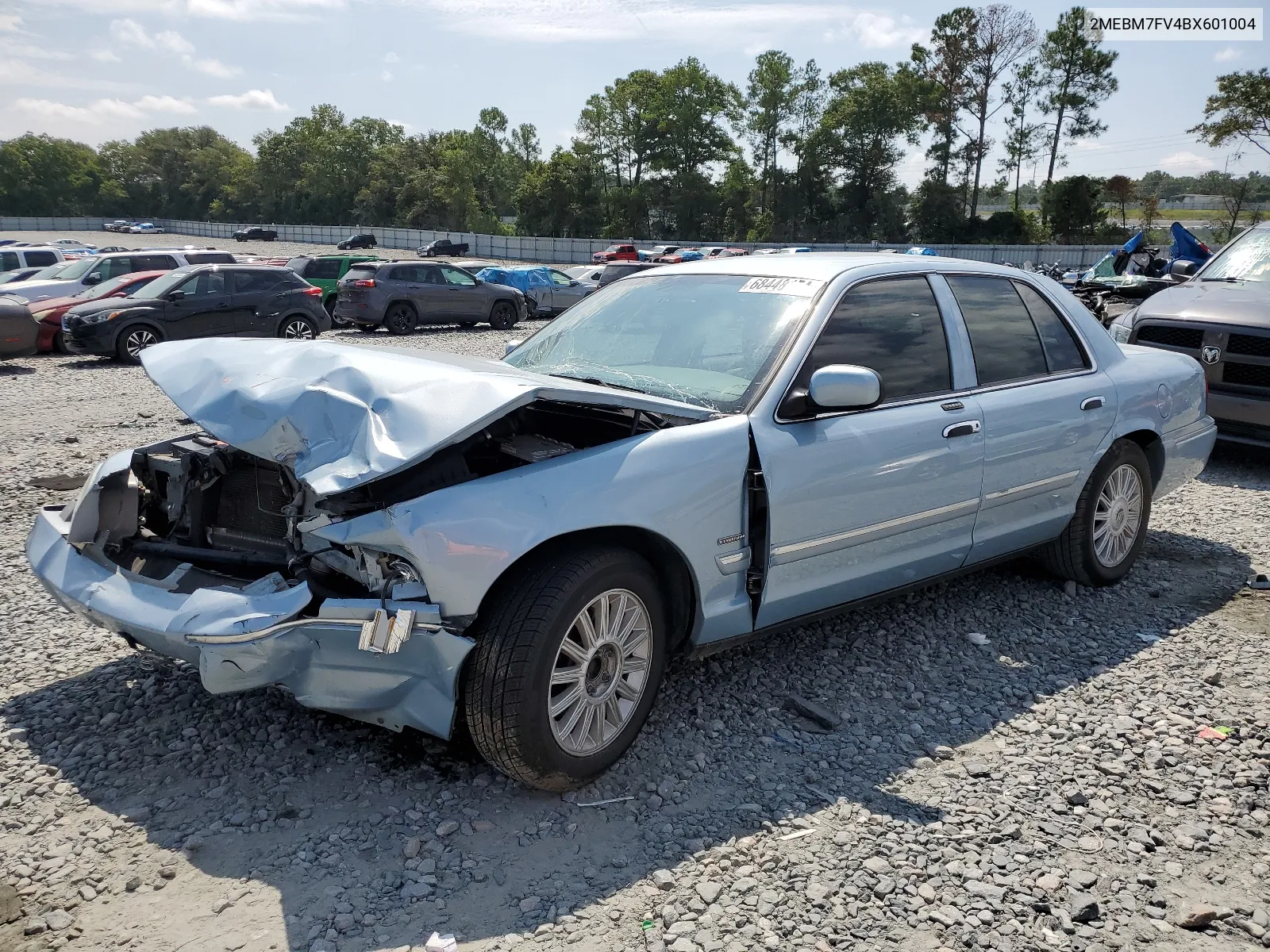 2011 Mercury Grand Marquis Ls VIN: 2MEBM7FV4BX601004 Lot: 68448154