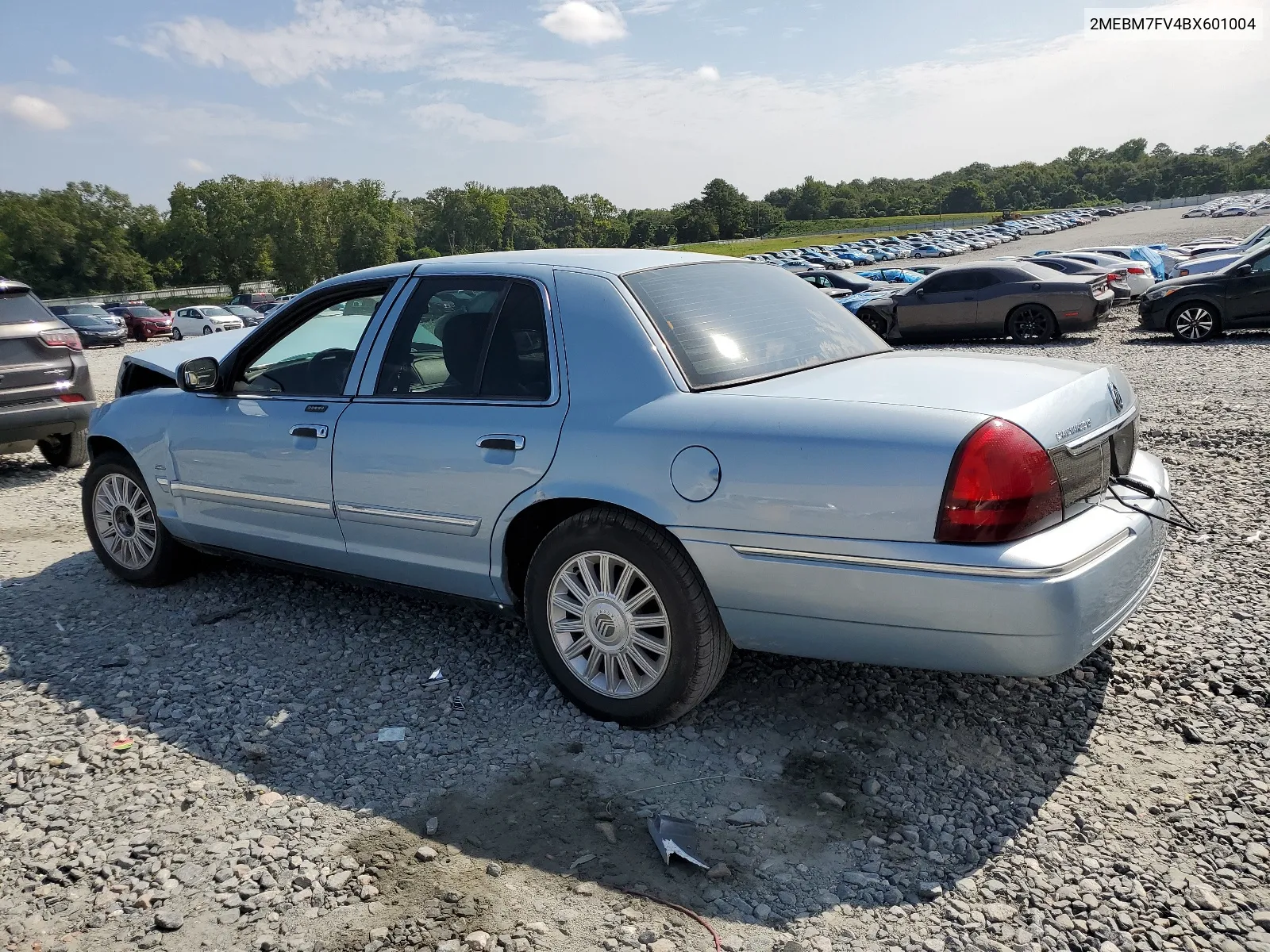 2011 Mercury Grand Marquis Ls VIN: 2MEBM7FV4BX601004 Lot: 68448154