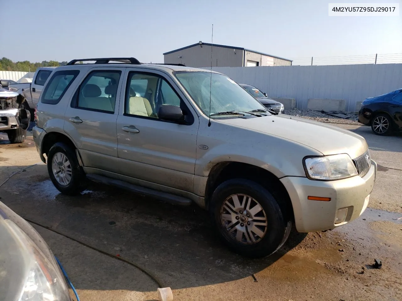 2005 Mercury Mariner VIN: 4M2YU57Z95DJ29017 Lot: 69578464