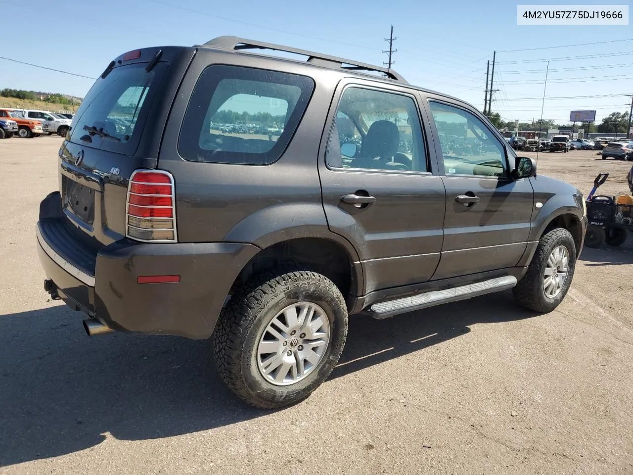 2005 Mercury Mariner VIN: 4M2YU57Z75DJ19666 Lot: 74756454