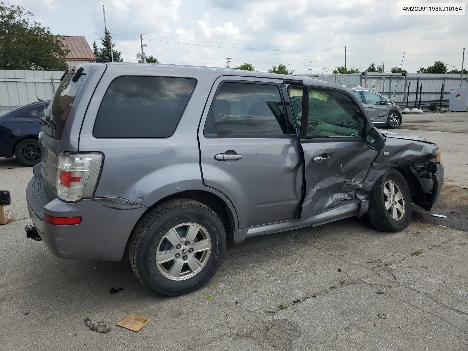 2008 Mercury Mariner VIN: 4M2CU91198KJ10164 Lot: 64372734