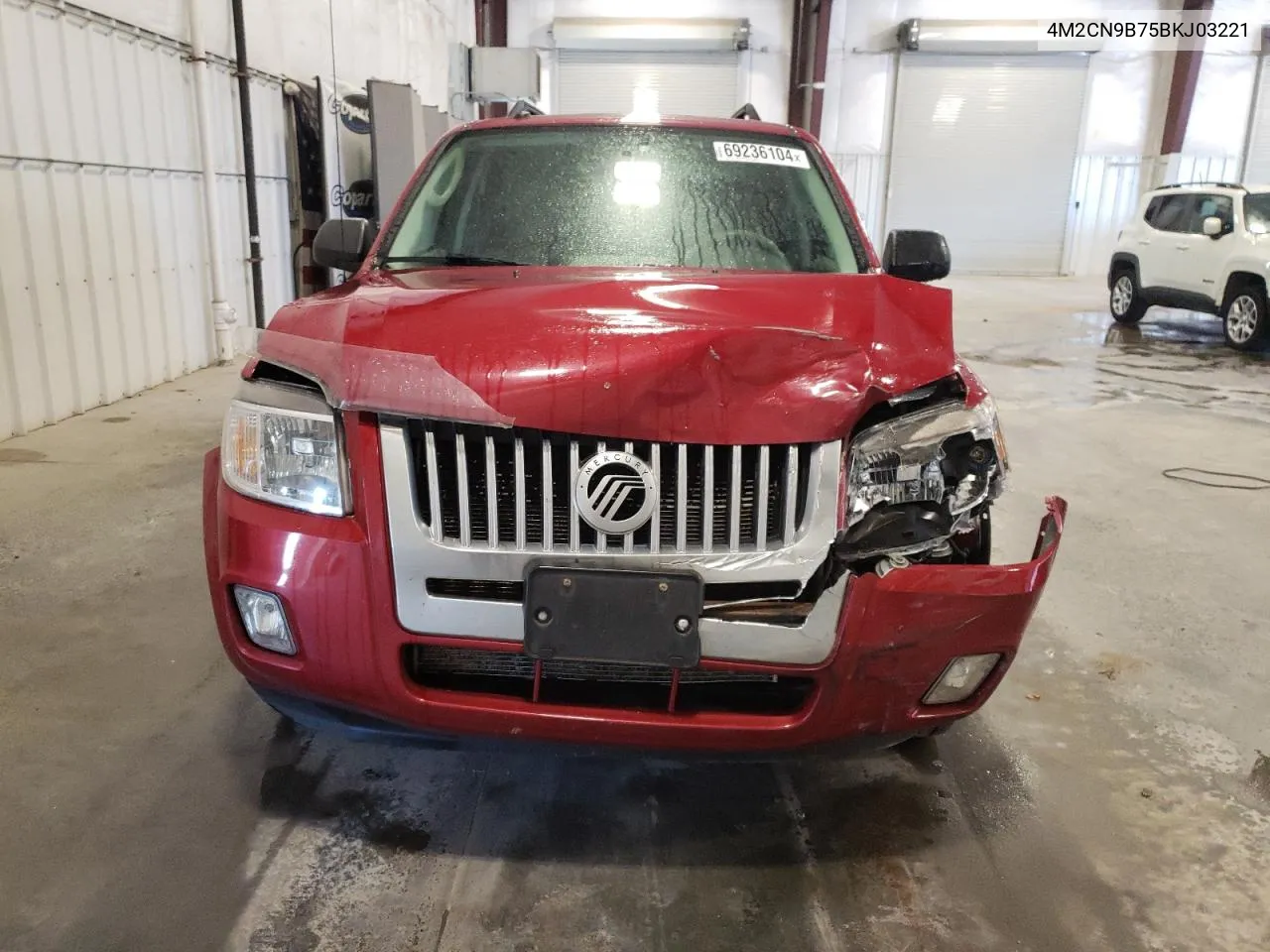 2011 Mercury Mariner VIN: 4M2CN9B75BKJ03221 Lot: 69236104