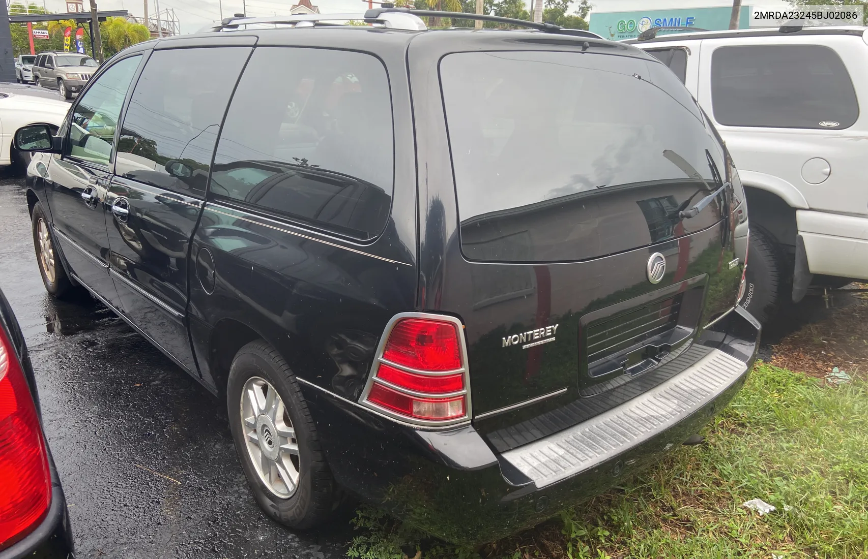 2005 Mercury Monterey Premier VIN: 2MRDA23245BJ02086 Lot: 68914924