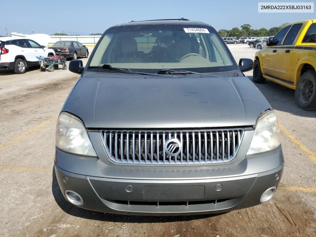 2005 Mercury Monterey Luxury VIN: 2MRDA222X5BJ03163 Lot: 71434604