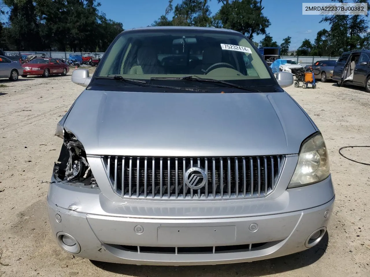 2007 Mercury Monterey Luxury VIN: 2MRDA22237BJ00382 Lot: 75232414