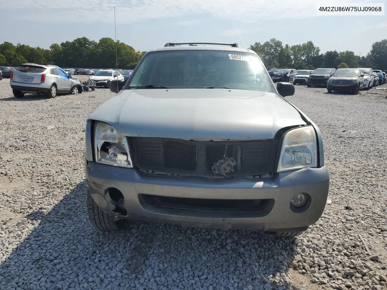 2005 Mercury Mountaineer VIN: 4M2ZU86W75UJ09068 Lot: 68627274