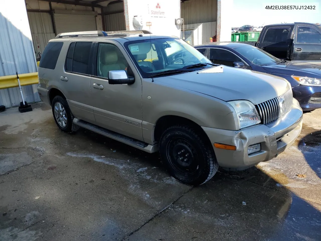 4M2EU38E57UJ12432 2007 Mercury Mountaineer Premier