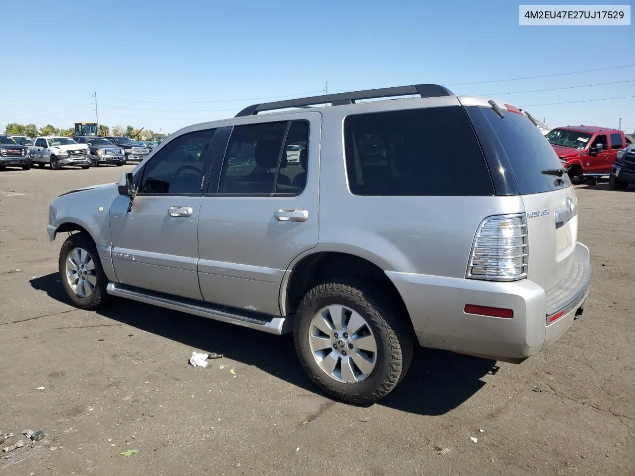 2007 Mercury Mountaineer Luxury VIN: 4M2EU47E27UJ17529 Lot: 73377144