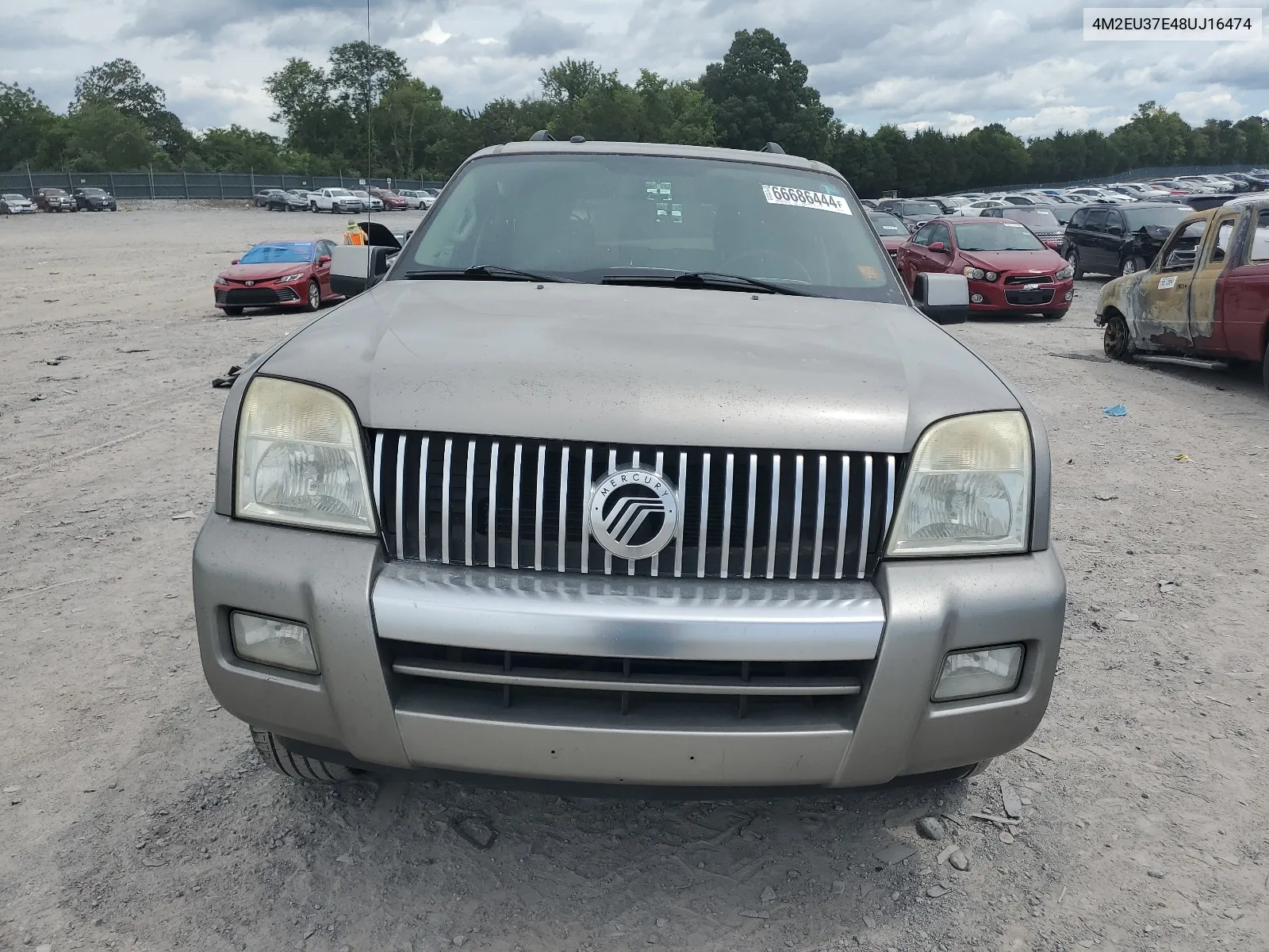 4M2EU37E48UJ16474 2008 Mercury Mountaineer Luxury