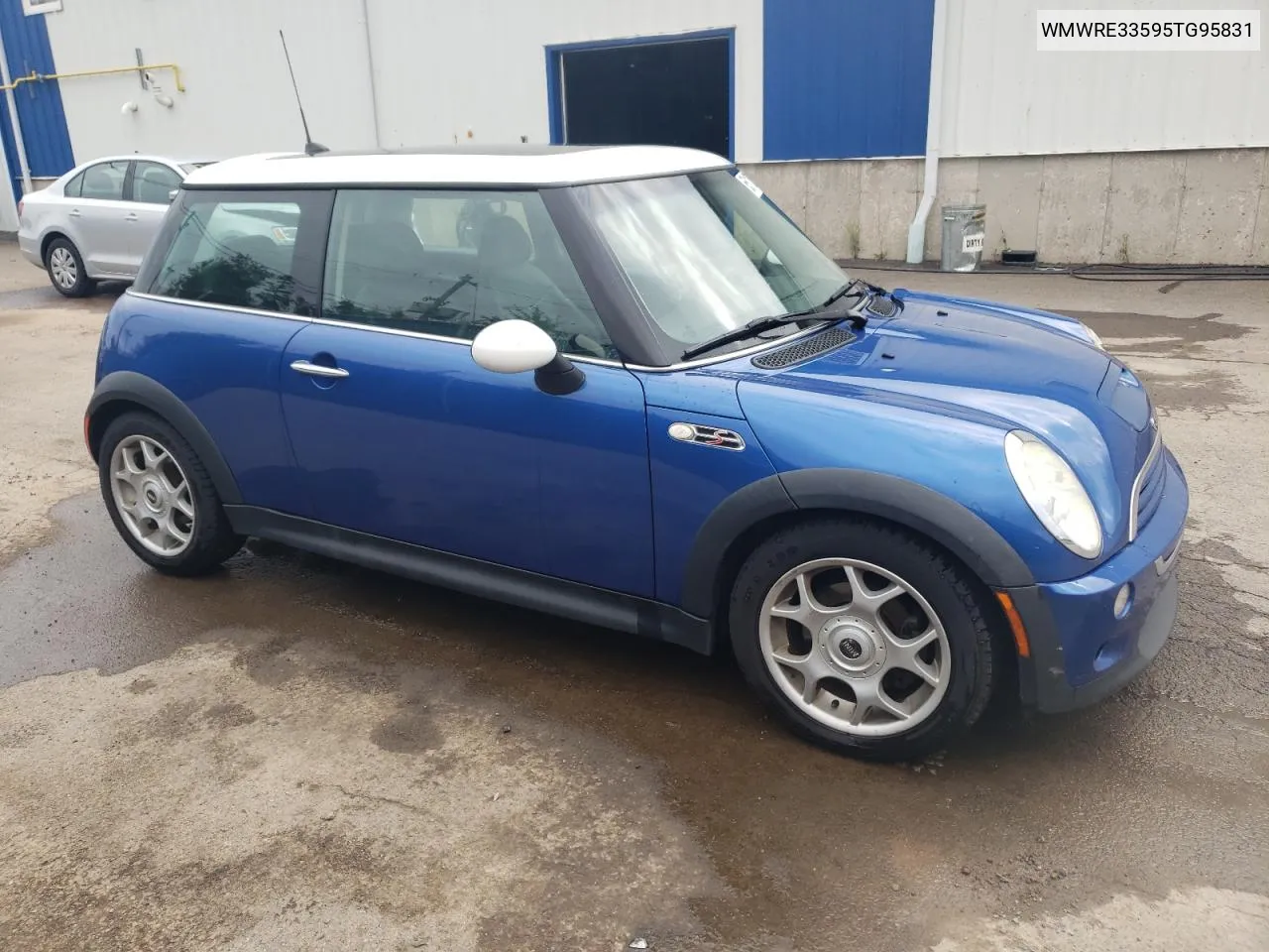 2005 Mini Cooper S VIN: WMWRE33595TG95831 Lot: 65117524