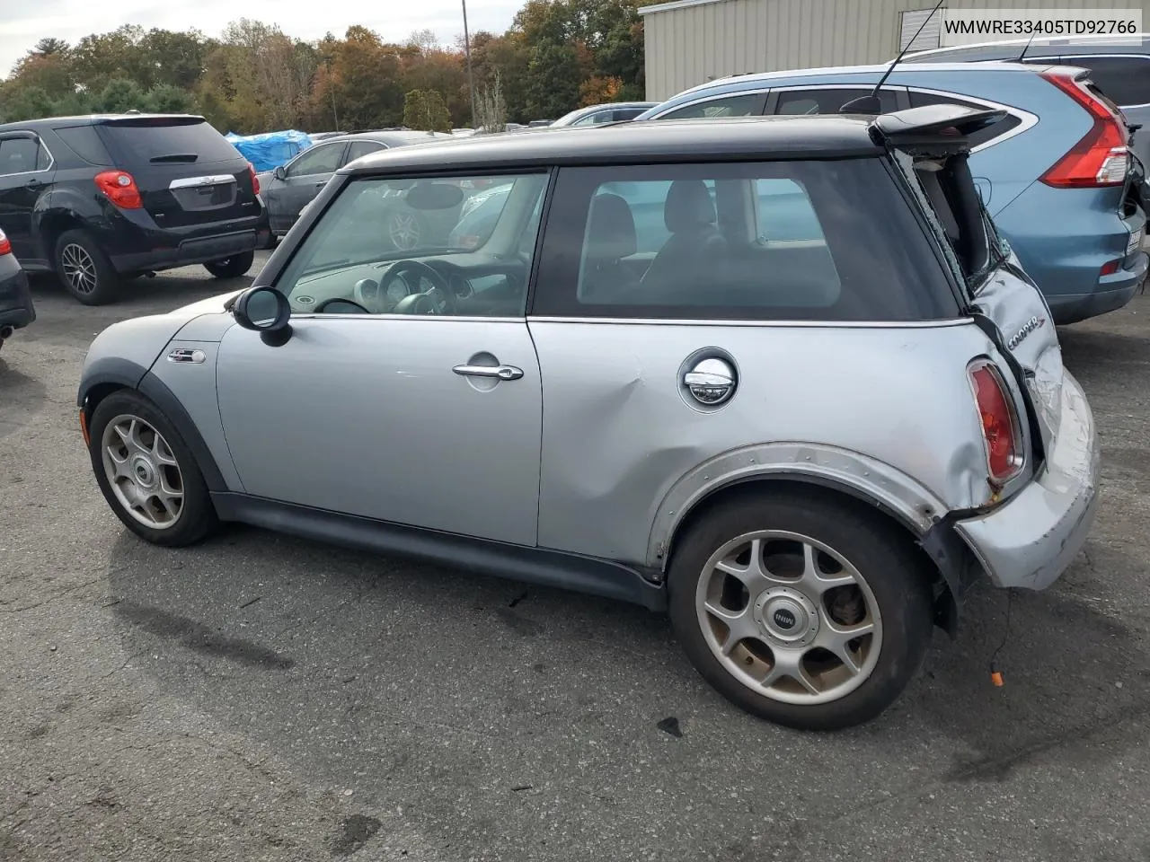 2005 Mini Cooper S VIN: WMWRE33405TD92766 Lot: 75459304