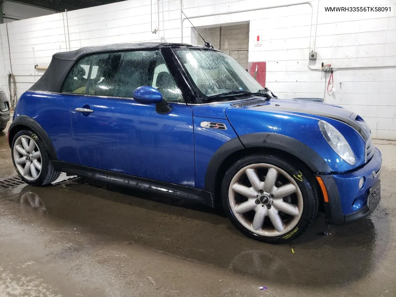 2006 Mini Cooper S VIN: WMWRH33556TK58091 Lot: 73792464