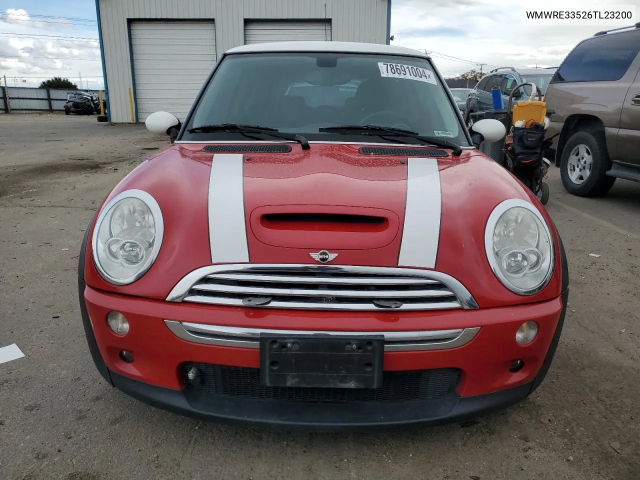 2006 Mini Cooper S VIN: WMWRE33526TL23200 Lot: 78691004