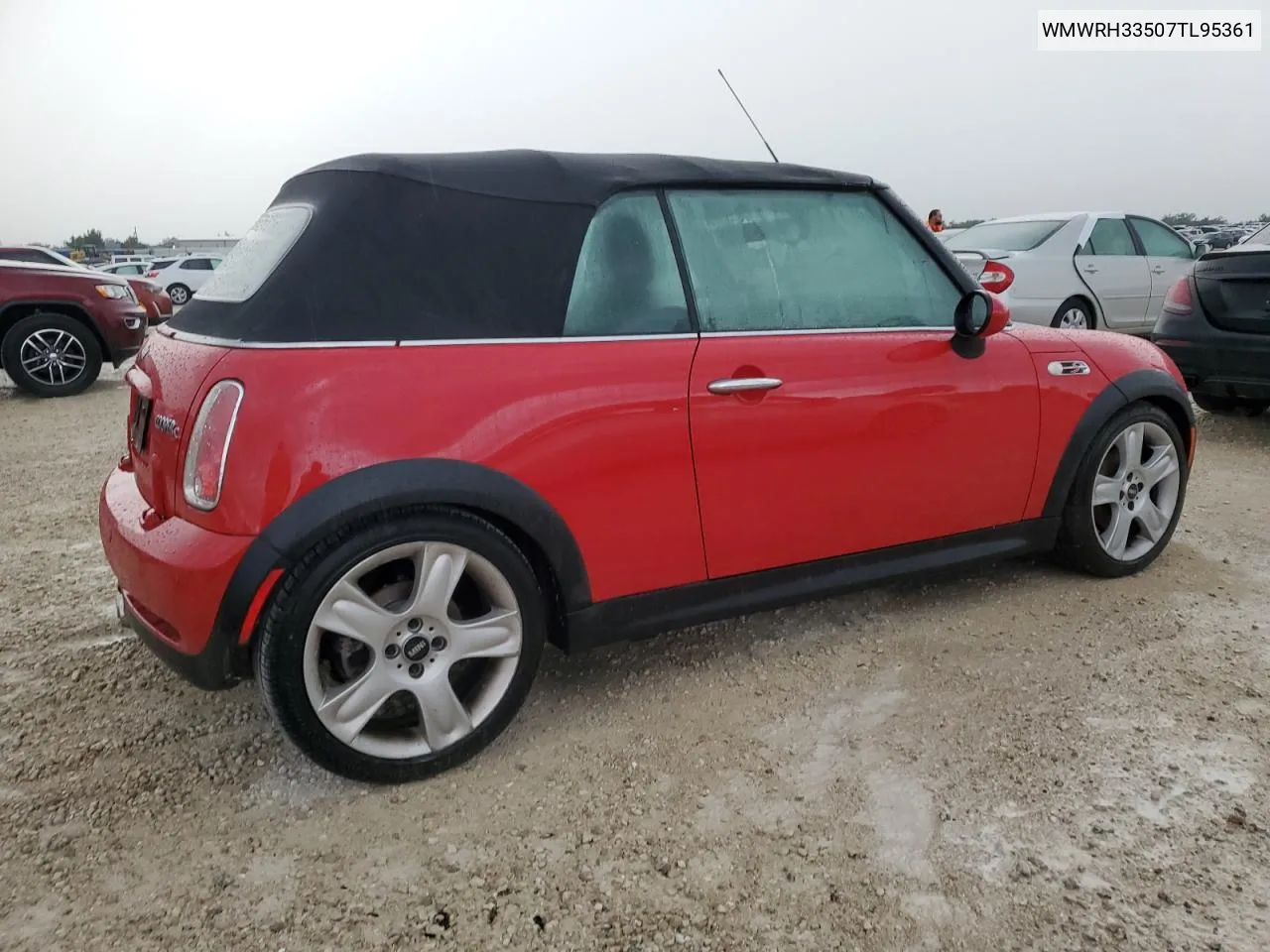 2007 Mini Cooper S VIN: WMWRH33507TL95361 Lot: 74241664