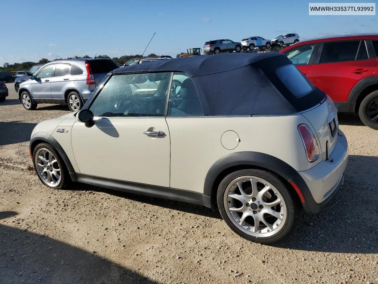 2007 Mini Cooper S VIN: WMWRH33537TL93992 Lot: 74872784