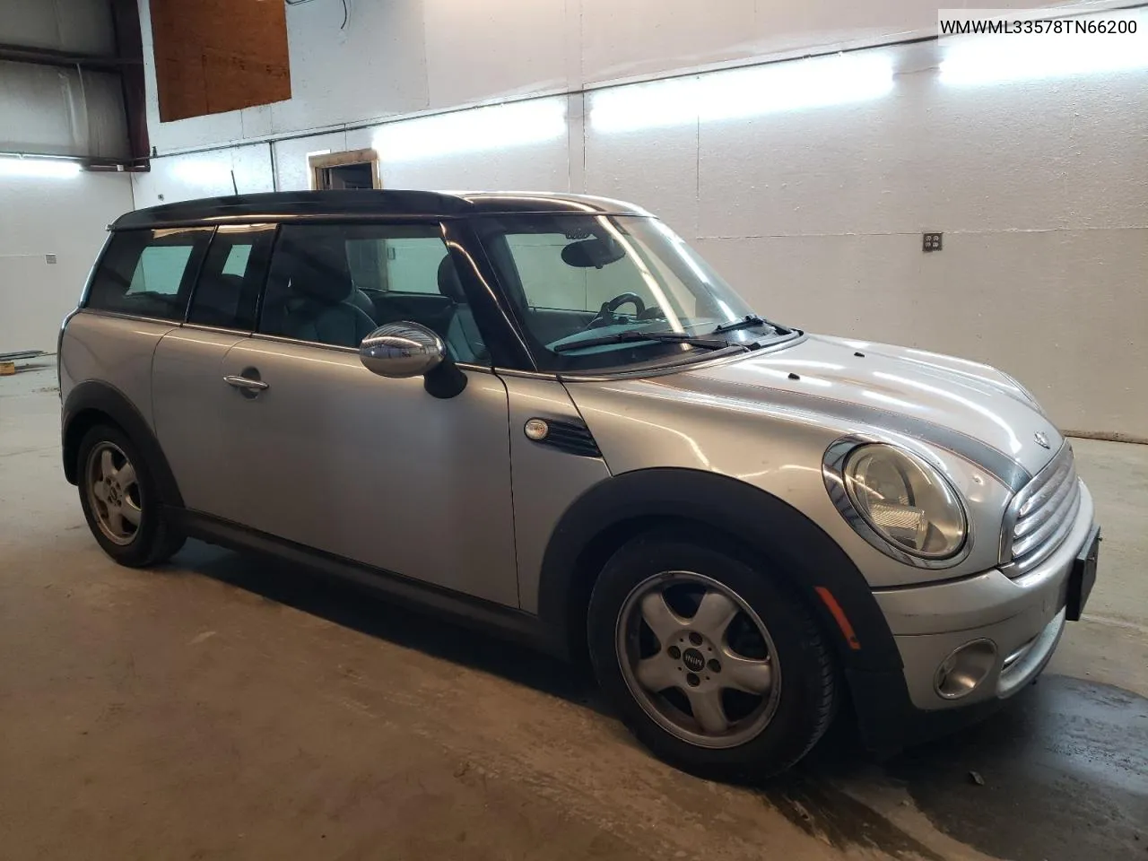 2008 Mini Cooper Clubman VIN: WMWML33578TN66200 Lot: 59214074