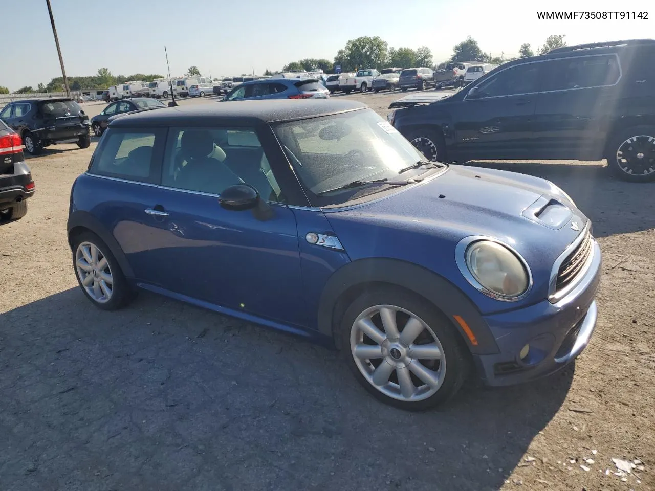 2008 Mini Cooper S VIN: WMWMF73508TT91142 Lot: 66886084