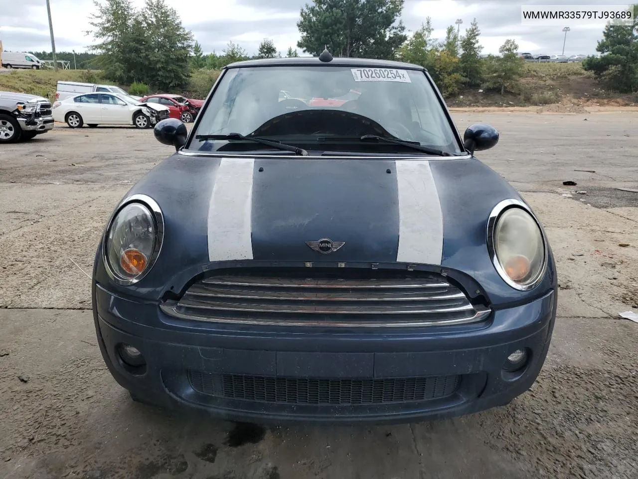 2009 Mini Cooper VIN: WMWMR33579TJ93689 Lot: 70260254