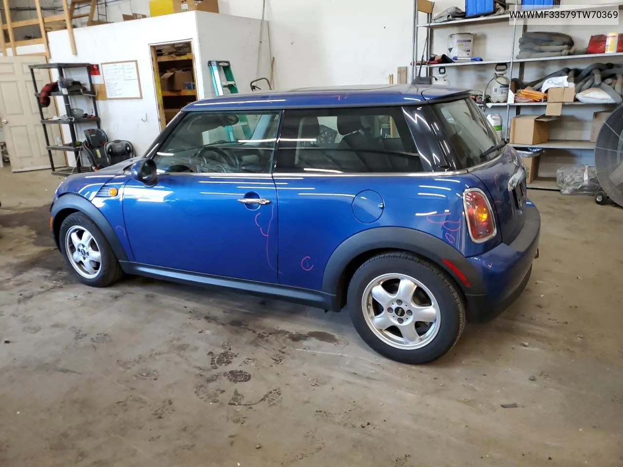 2009 Mini Cooper VIN: WMWMF33579TW70369 Lot: 74941174