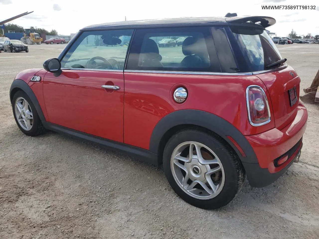 2009 Mini Cooper S VIN: WMWMF73589TT98132 Lot: 77745434