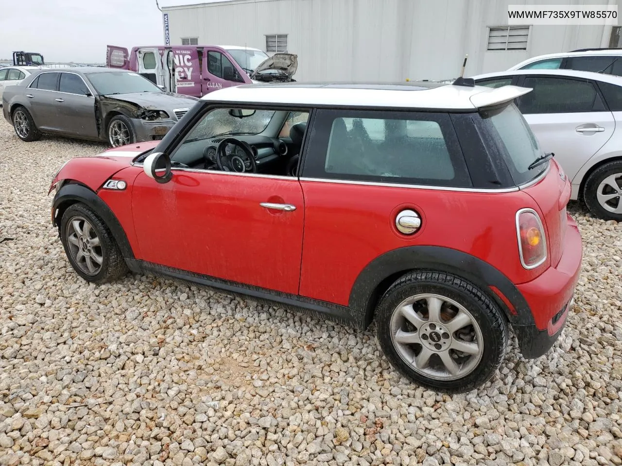 2009 Mini Cooper S VIN: WMWMF735X9TW85570 Lot: 81902963